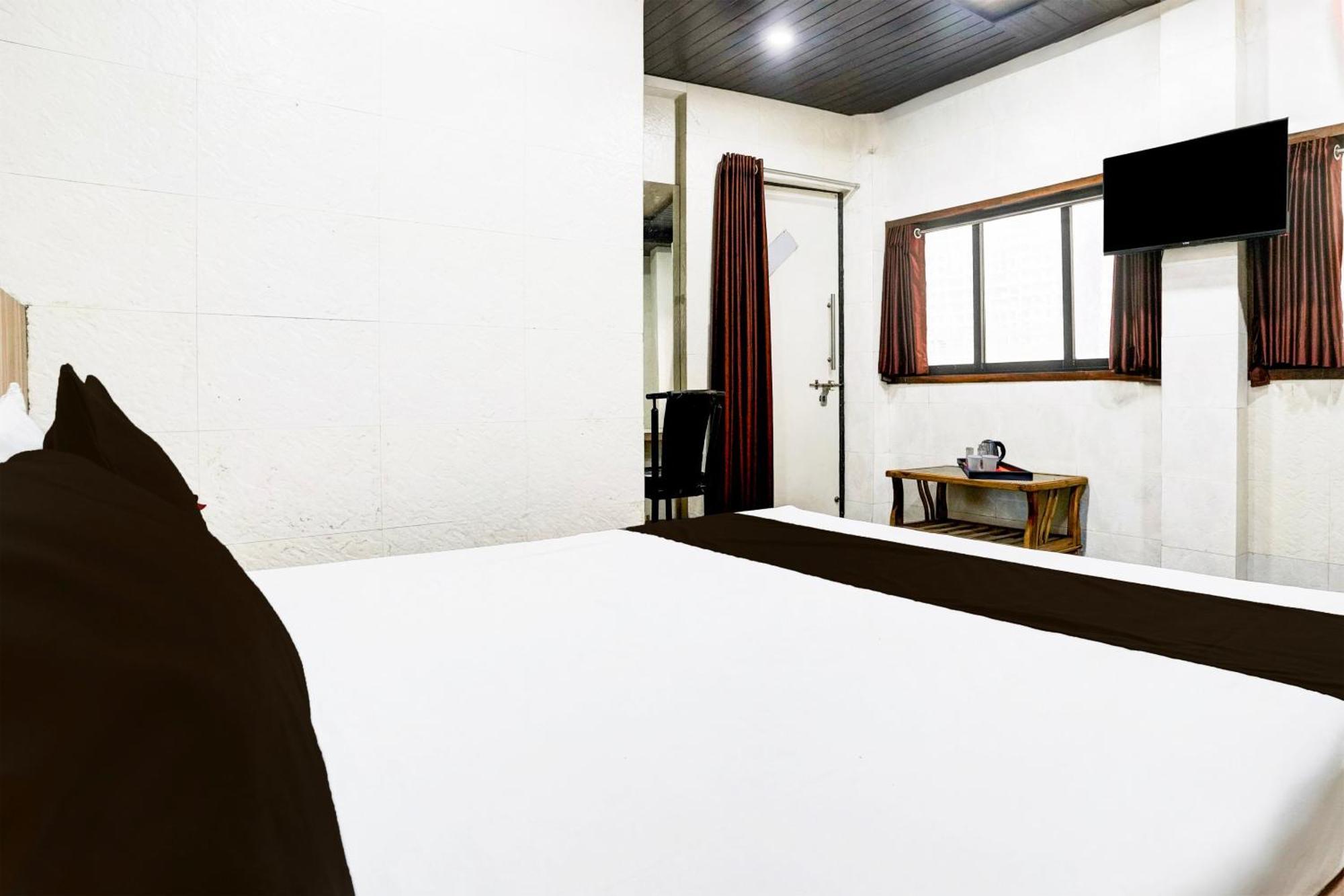 Super Hotel O Dombivali Formerly Pk Lodging Dombivli المظهر الخارجي الصورة
