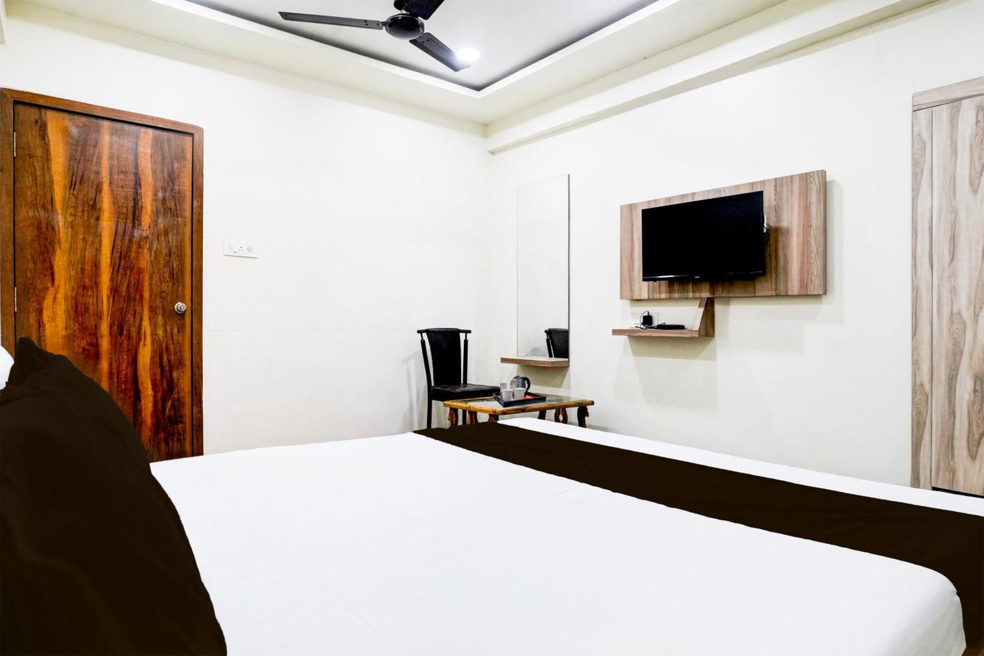 Super Hotel O Dombivali Formerly Pk Lodging Dombivli المظهر الخارجي الصورة